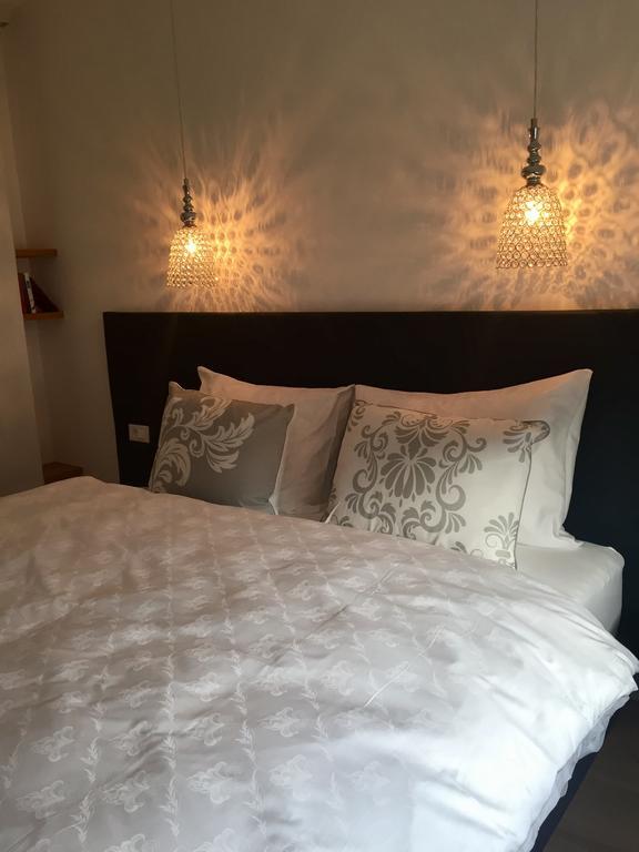 M-Loft Merangardenvilla Экстерьер фото